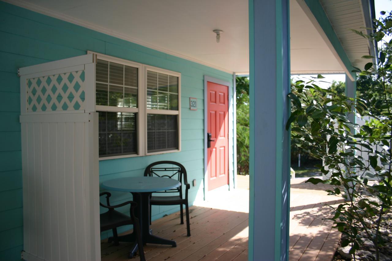 Island Time Villas ジョージ・タウン エクステリア 写真
