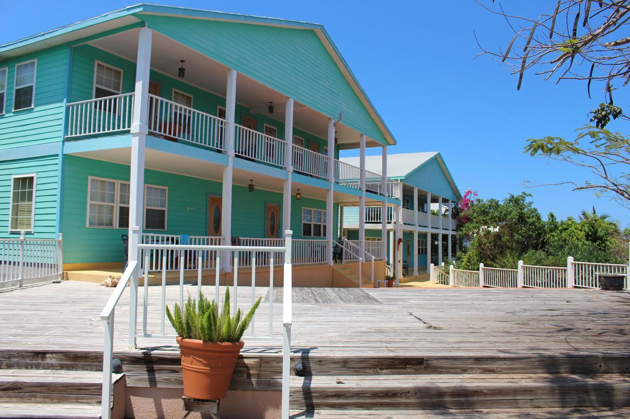 Island Time Villas ジョージ・タウン エクステリア 写真