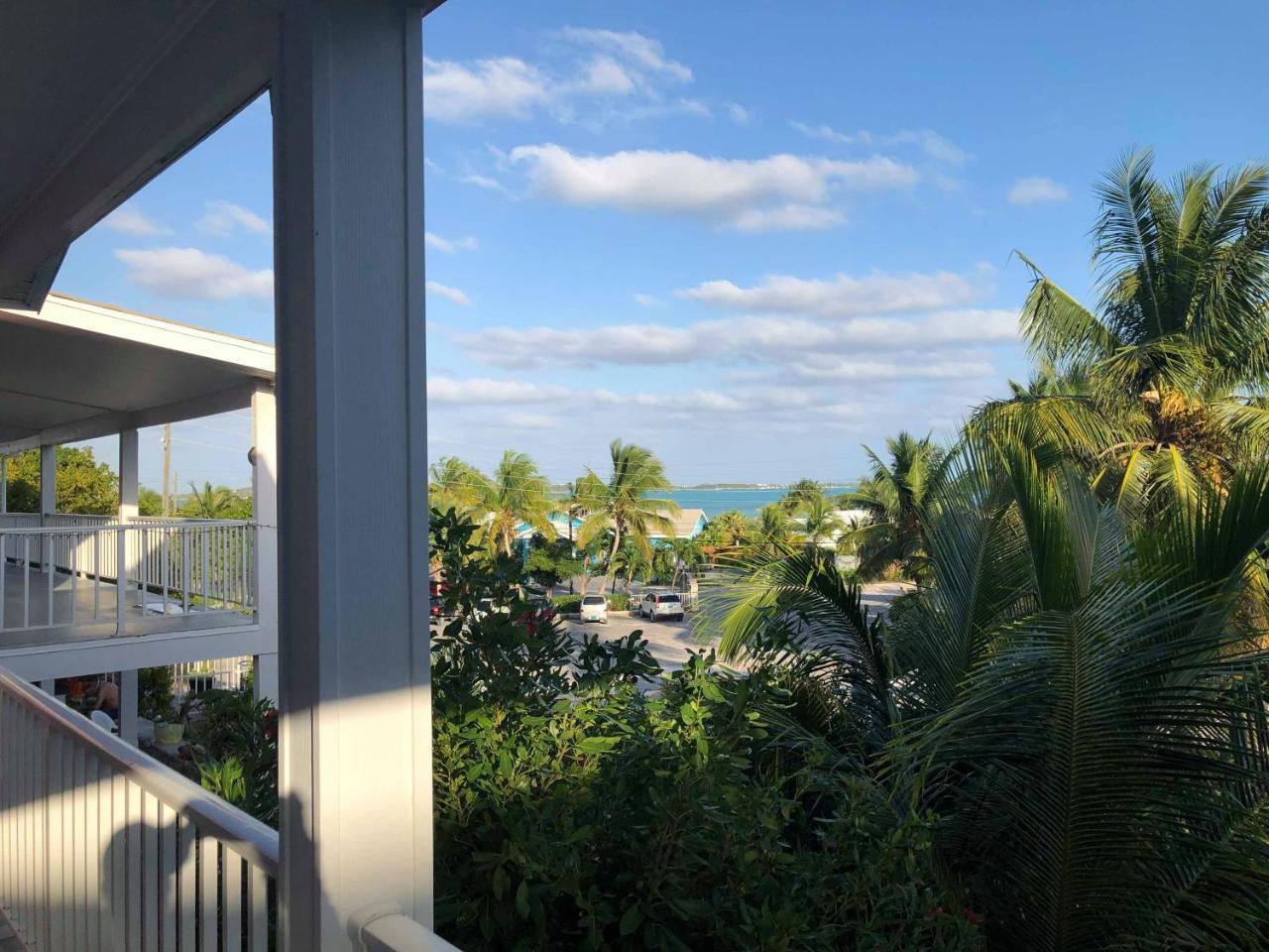 Island Time Villas ジョージ・タウン エクステリア 写真